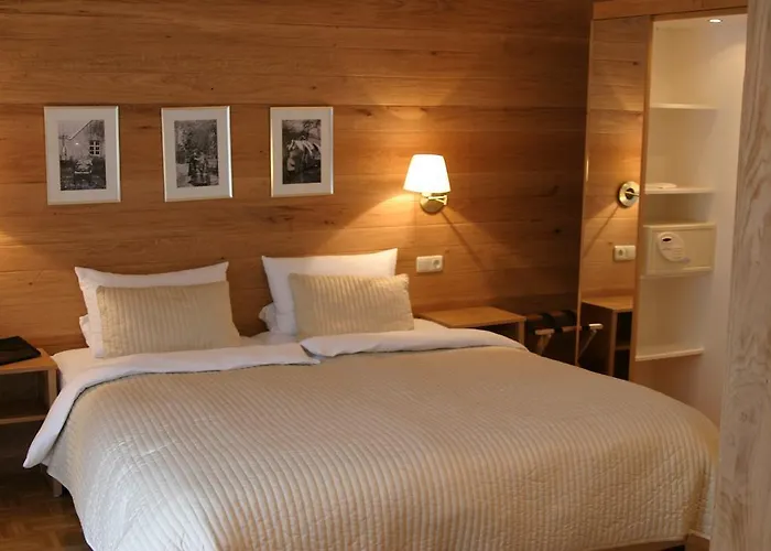 Отель Waldgasthof Schoening 3*